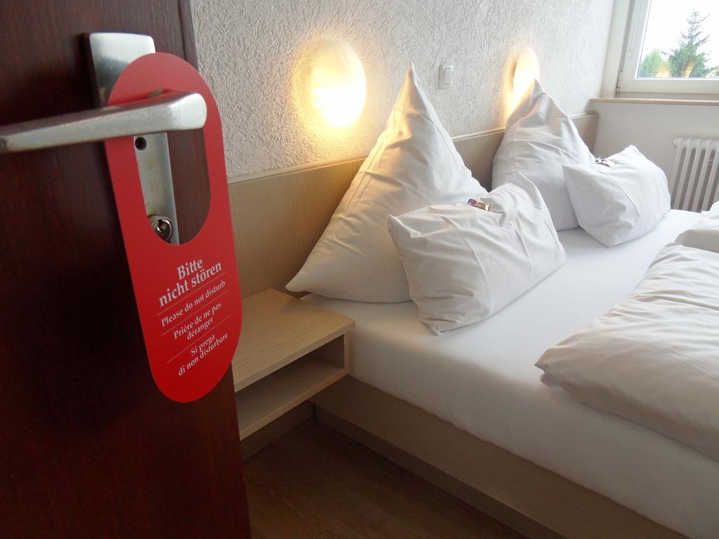 וייטרשטאדט Hotel Linnert חדר תמונה