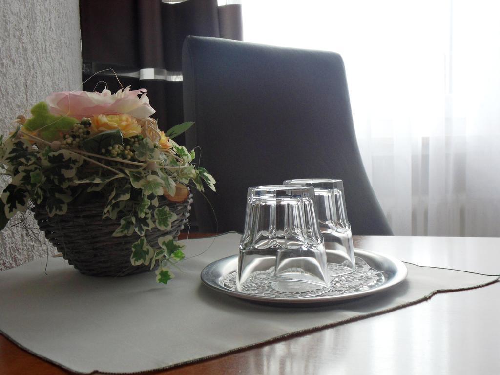 וייטרשטאדט Hotel Linnert מראה חיצוני תמונה