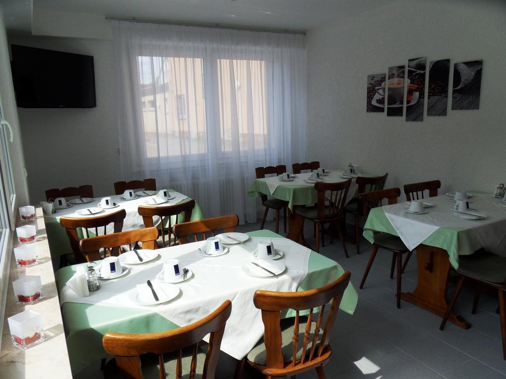 וייטרשטאדט Hotel Linnert מראה חיצוני תמונה