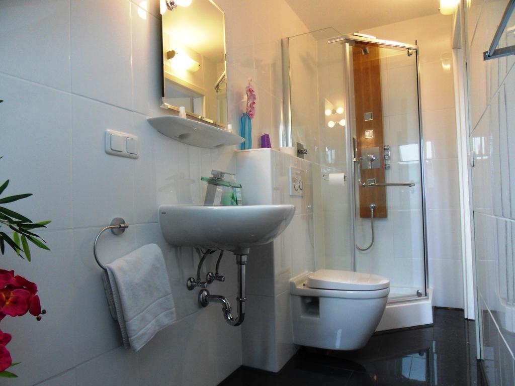 וייטרשטאדט Hotel Linnert חדר תמונה